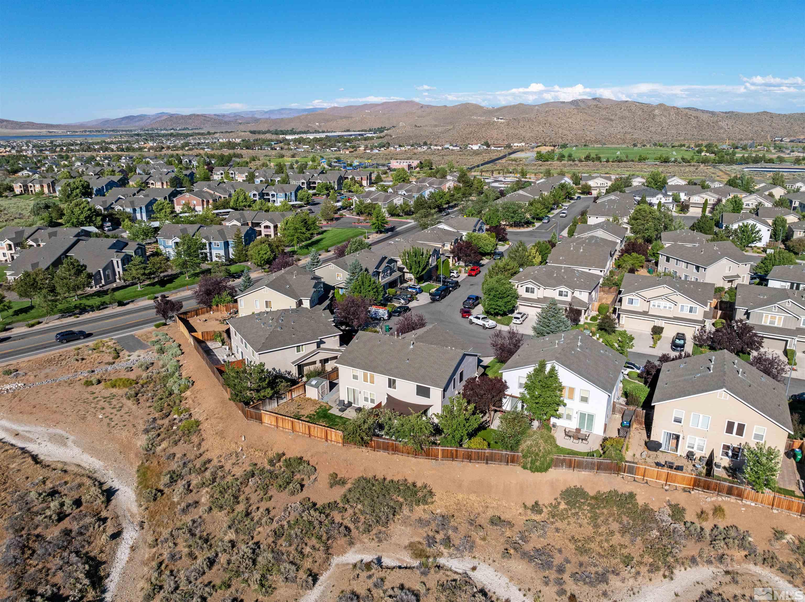 9257 Running Dog Circle Reno, NV 89506 - Photo 5 of 39 Photo 5