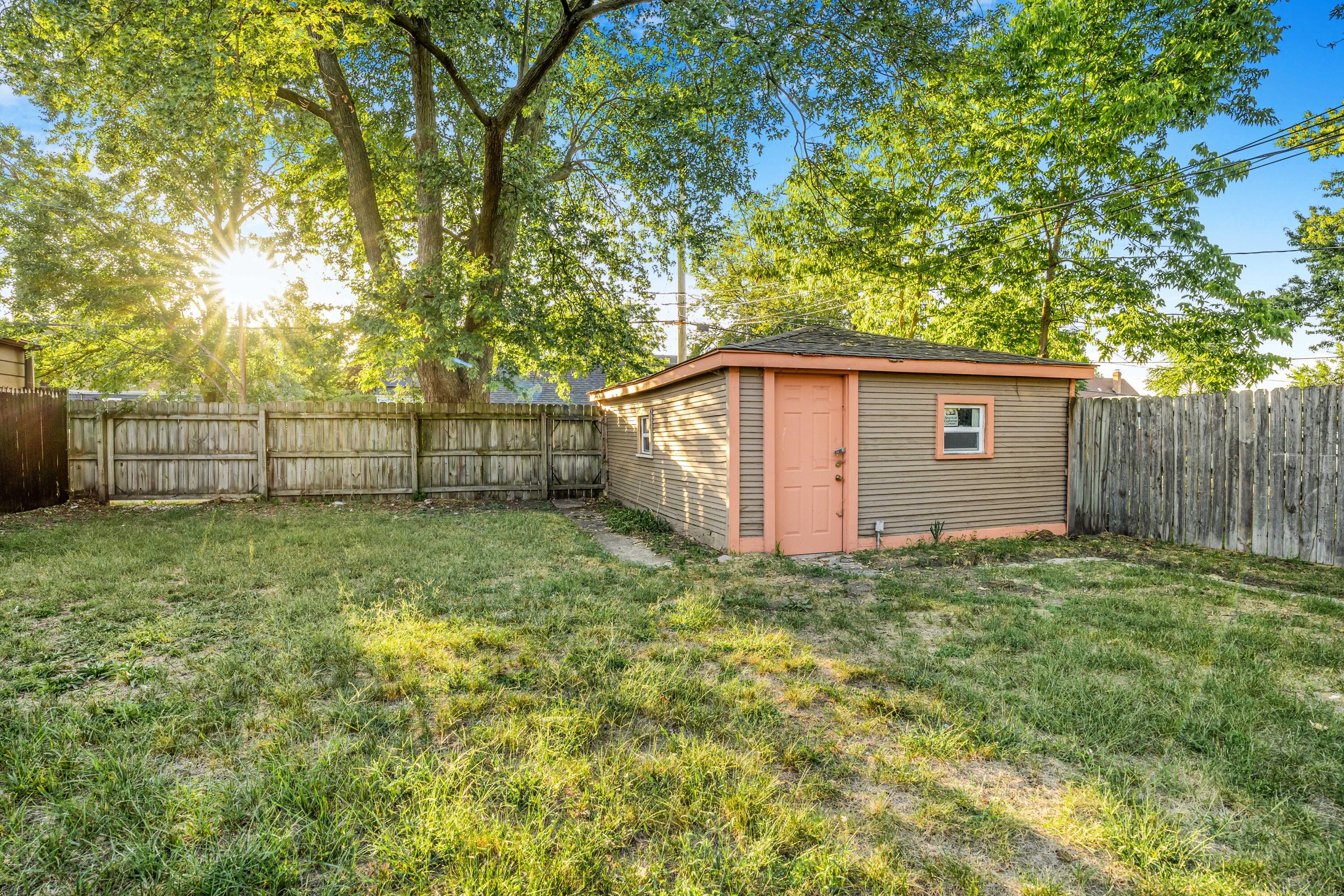 6734 Baring Avenue Hammond, IN 46324 - Photo 22 of 22 a backyard of a house