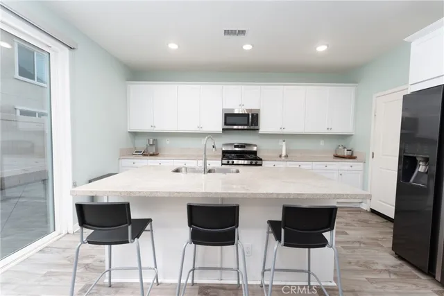 $725,000 | 1606 Jedediah Place, Upland, CA 91784