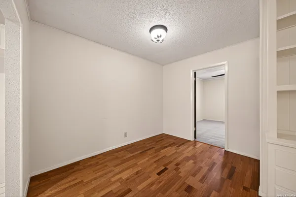$1,950 | 10902 Grand Haven Drive, San Antonio, TX 78239