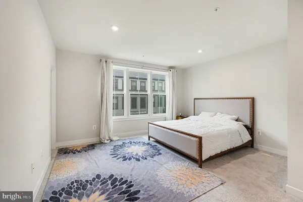 $3,200 | 17414 Southern Shrs Drive, Dumfries, VA 22026