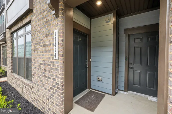 $3,200 | 17414 Southern Shrs Drive, Dumfries, VA 22026