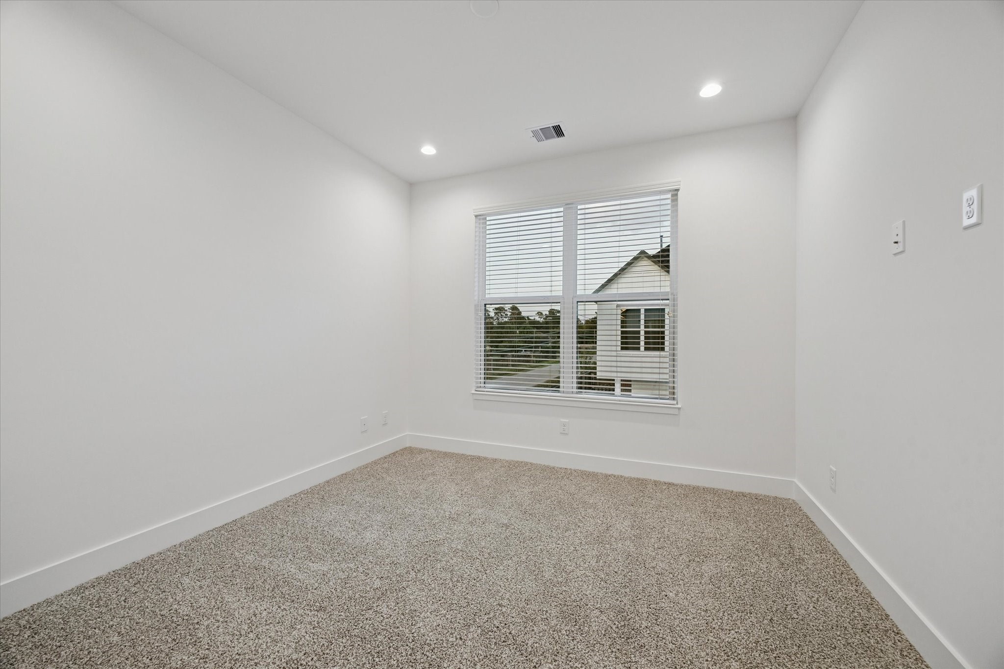 1850 West Tidwell Road Houston, TX 77091 - Photo 28 of 40 Photos represent homes within the community * not of actual home*