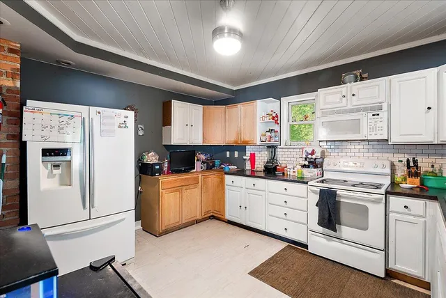 $255,000 | 3535 Willyard, Hamilton, MI 49419