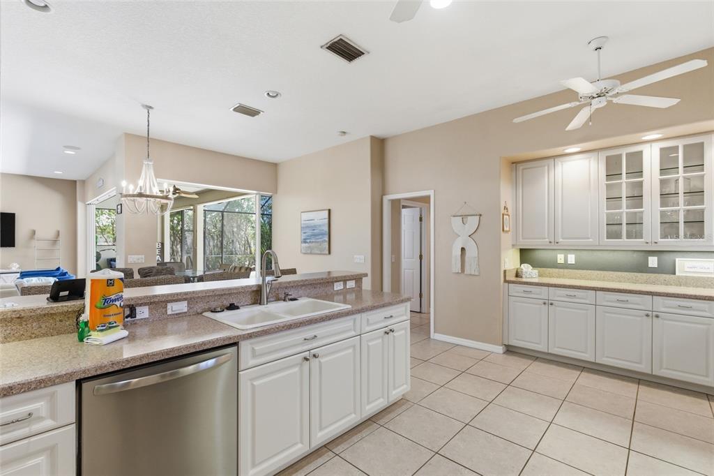 974 Rotonda Circle Rotonda West, FL 33947 - Photo 13 of 34