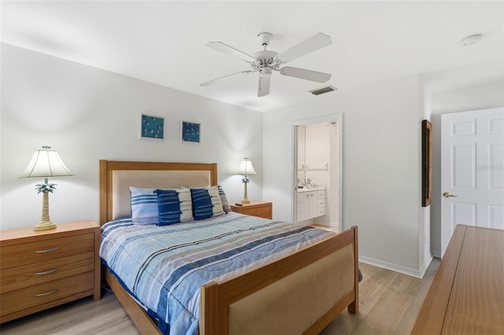 974 Rotonda Circle Rotonda West, FL 33947 - Photo 20 of 34