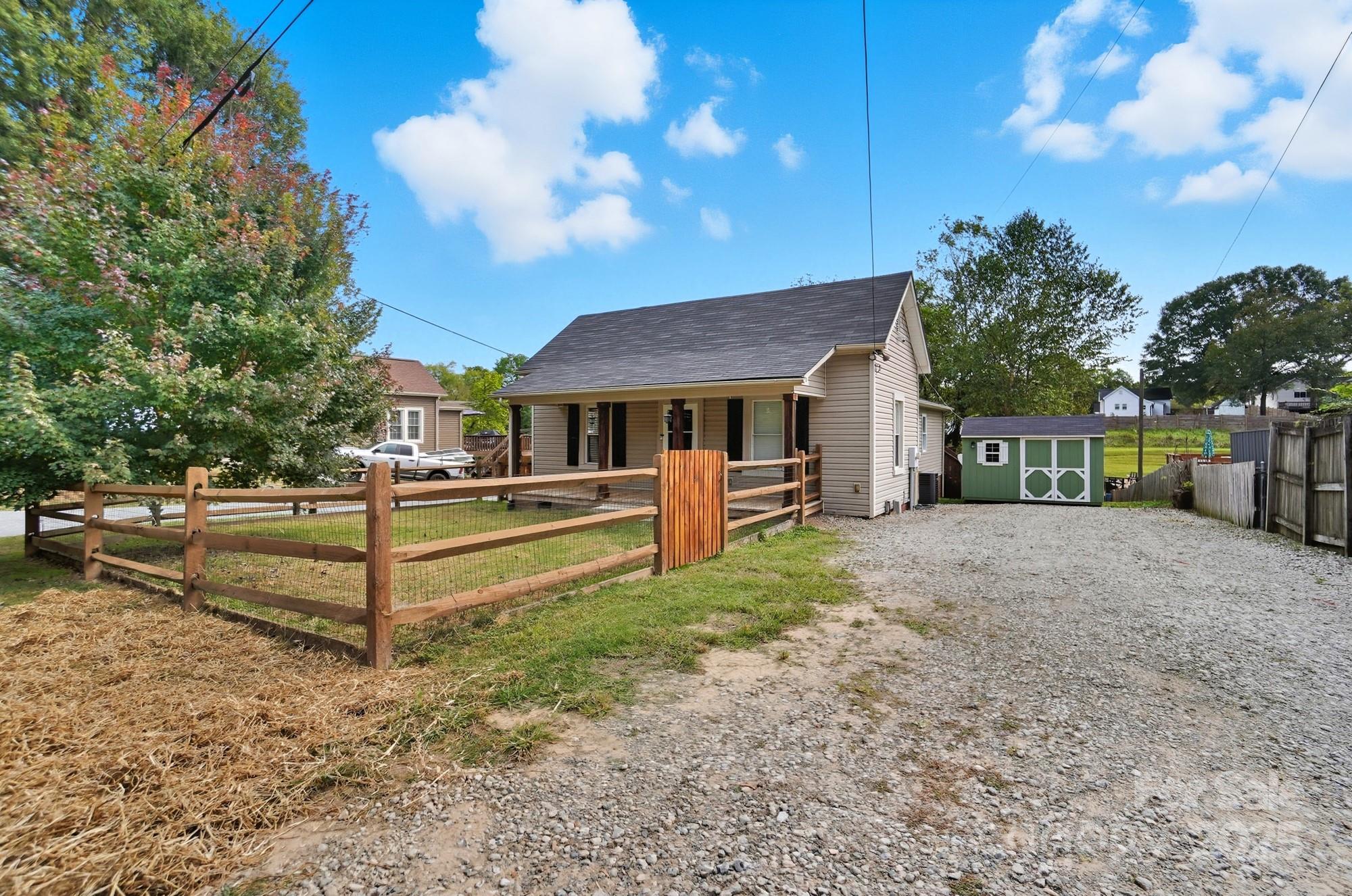 64 Robinson Drive Southwest Concord, NC 28027 - Photo 6 of 39