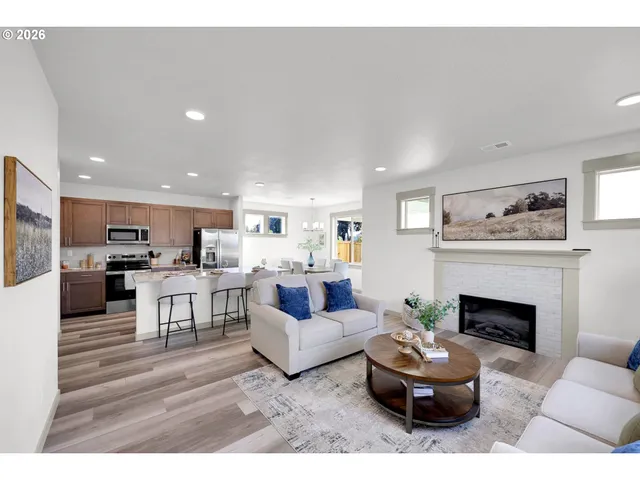 $499,990 | 5161 Holly Street, Springfield, OR 97478