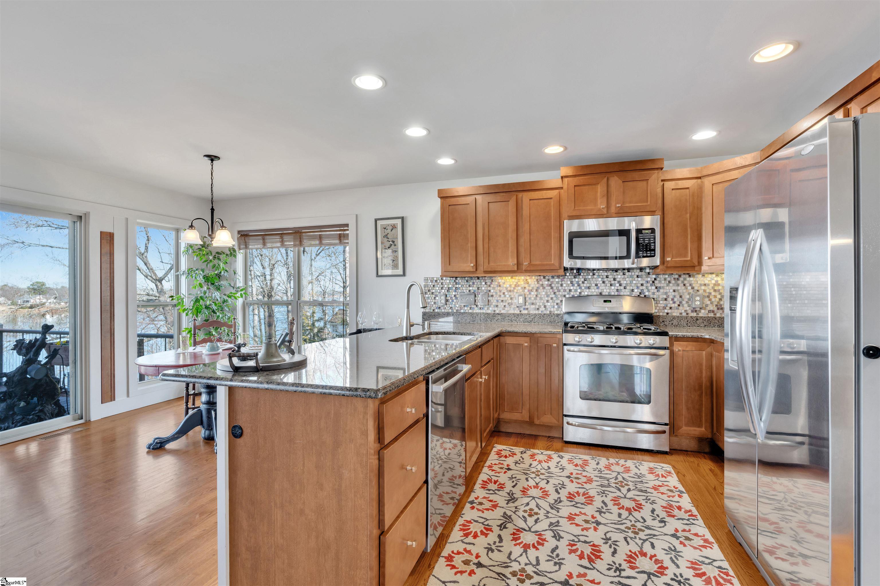 456 Hillside Drive Inman, SC 29349 - Photo 6 of 49 Gallery Image 6