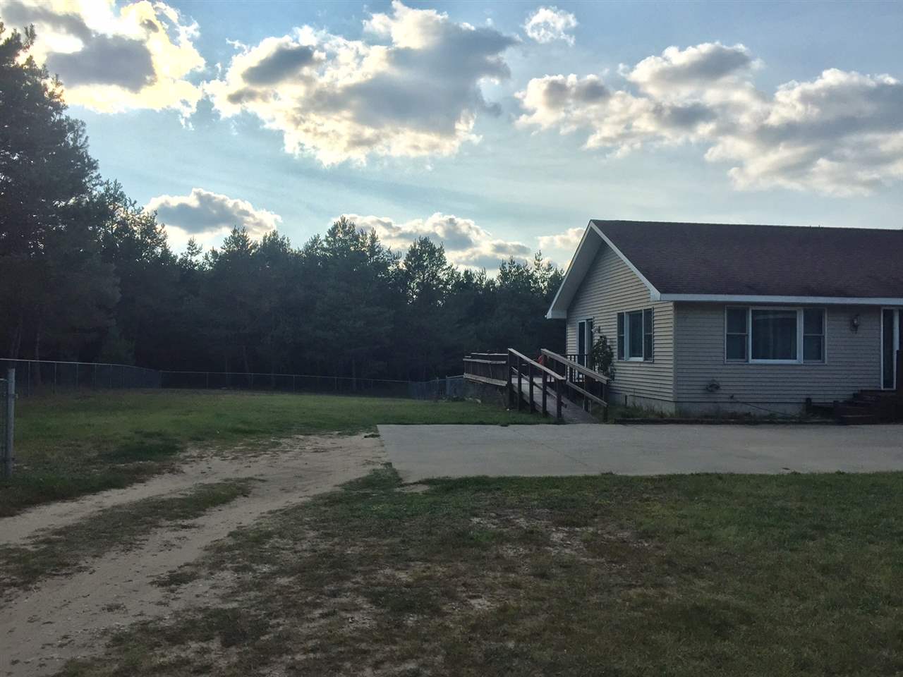 2905 North 41 Road Manton, MI 49663 - Photo 7 of 67 1838577-7.JPG