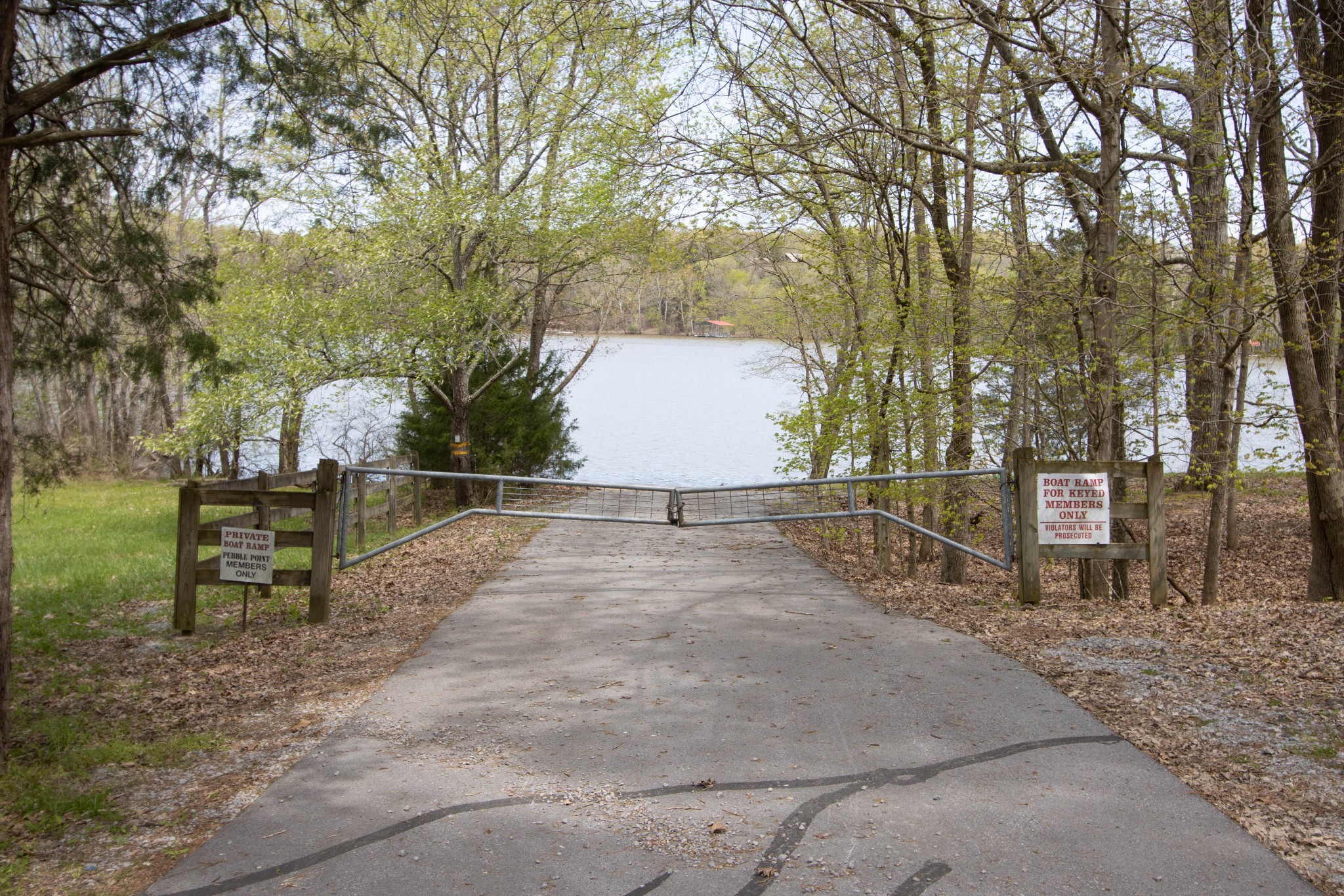 714 Pebble Point Road Lebanon, TN 37087 - Photo 9 of 45 a view of a park with bench and trees