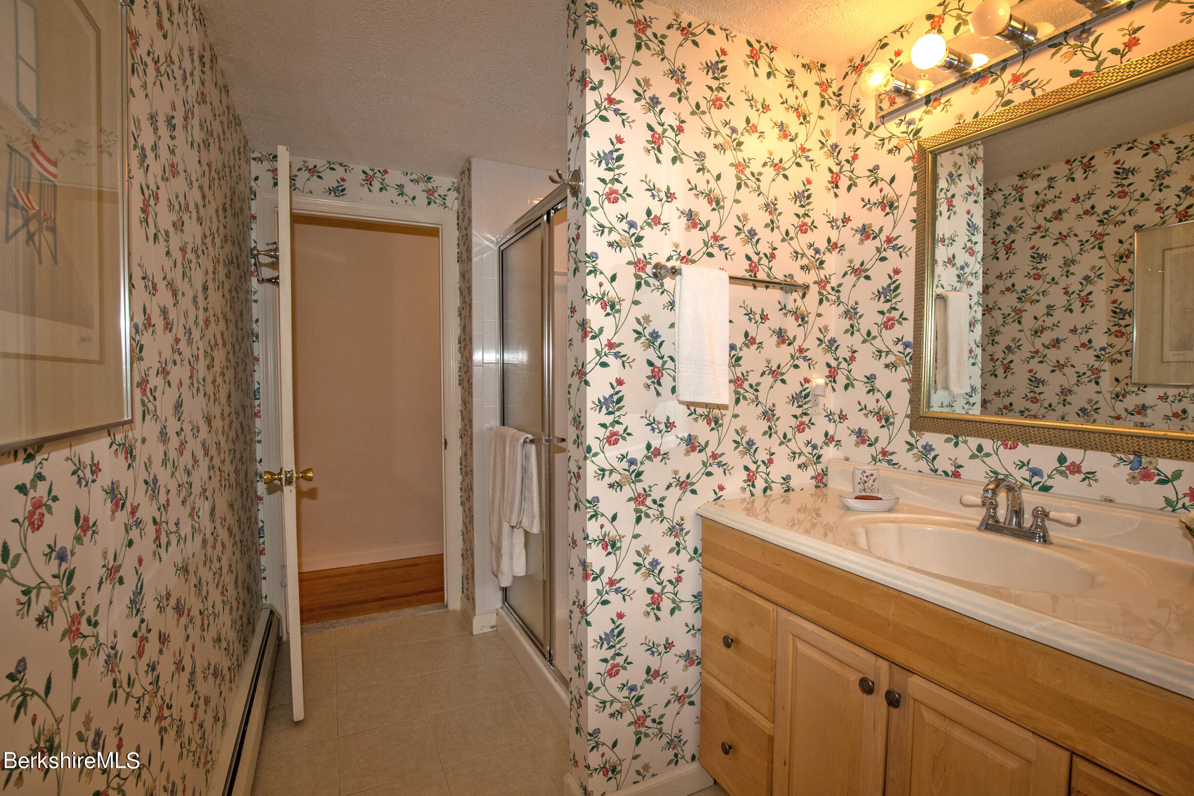 17 Westminster Road Lenox, MA 01240 - Photo 14 of 33 full bath