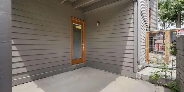 $1,200 | 2037 Walnut Street, Boulder, CO 80302