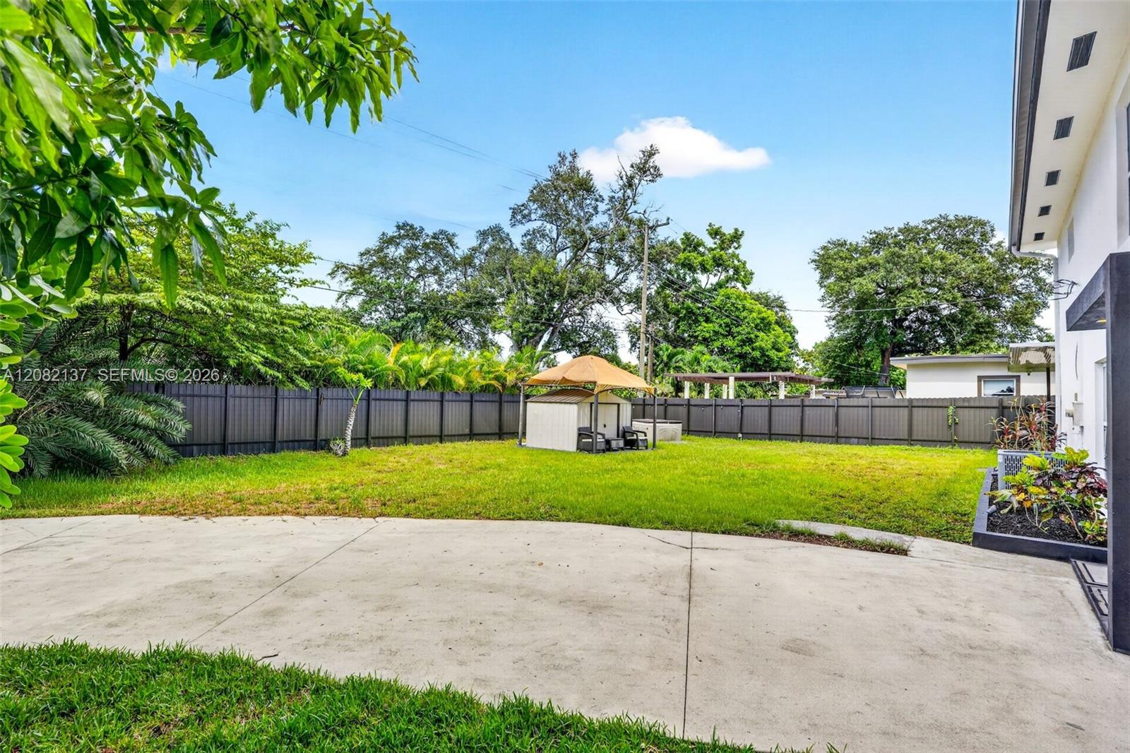 701 Northeast 164th Street Miami, FL 33162 - Photo 36 of 50 Gallery Image 36