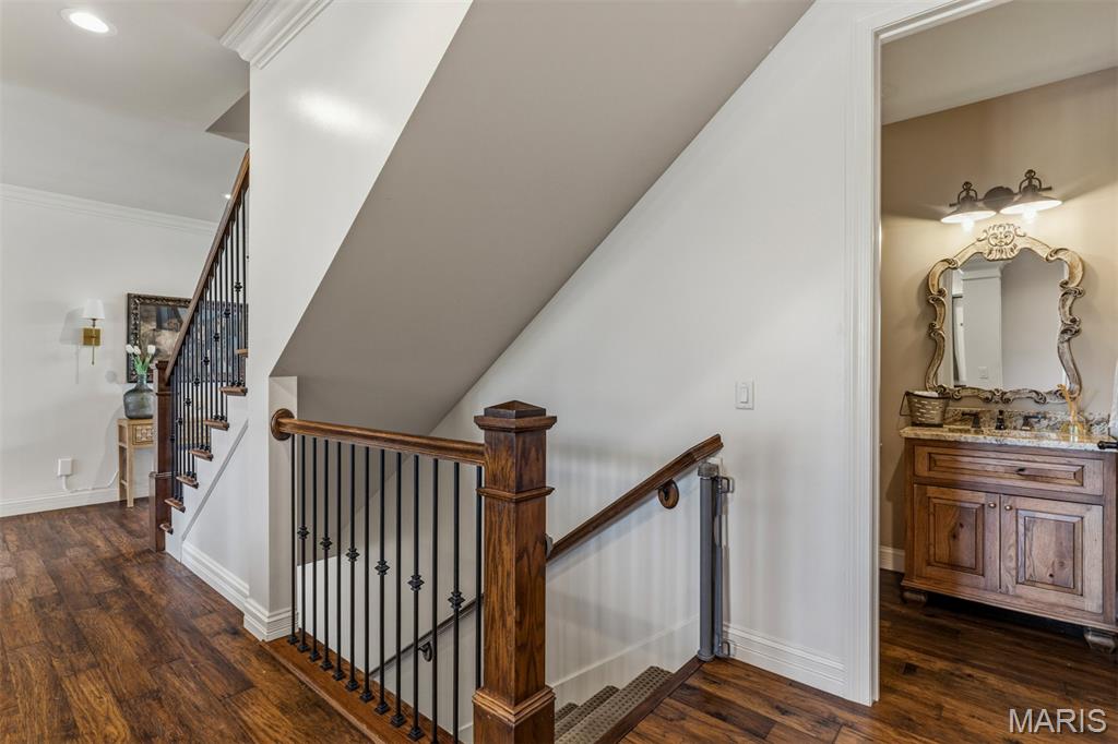 12854 Goodson Road St. Louis, MO 63131 - Photo 36 of 66