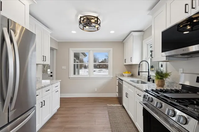 $485,000 | 4518 West Shore Drive, McHenry, IL 60050