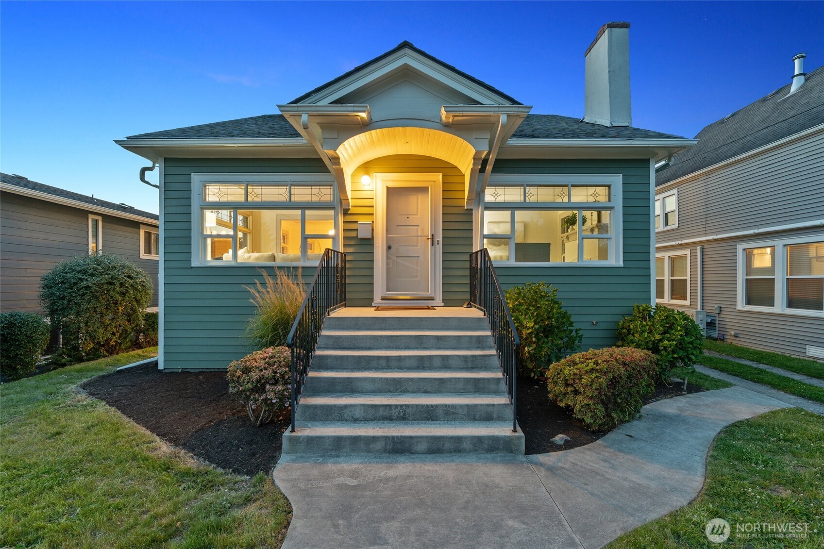 122 North 76th Street Seattle, WA 98103 - Photo 1 of 27 Gallery Image 1