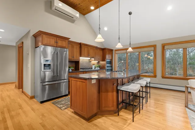 $1,695,000 | 263 Durham Point Road, Durham, NH 03824