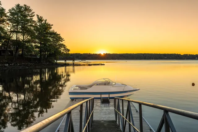 $1,695,000 | 263 Durham Point Road, Durham, NH 03824