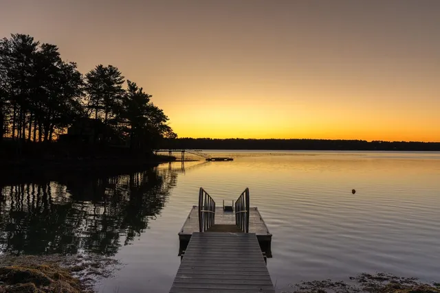 $1,695,000 | 263 Durham Point Road, Durham, NH 03824