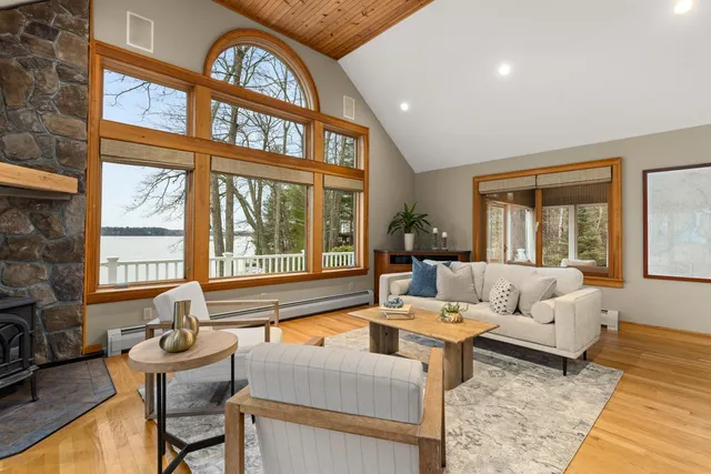 $1,695,000 | 263 Durham Point Road, Durham, NH 03824