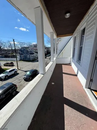 $1,900 | 149 Brookside Avenue, Unit 2, Irvington, NJ 07111