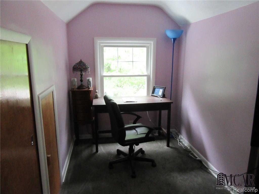 15421 Dayton Road Monroe, MI 48161 - Photo 16 of 24 16.jpg