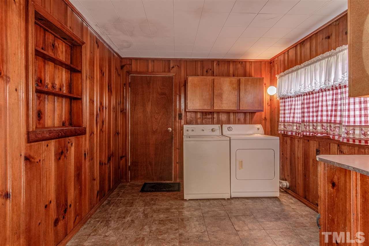 227 Georgetown Road Raleigh, NC 27608 - Photo 14 of 25