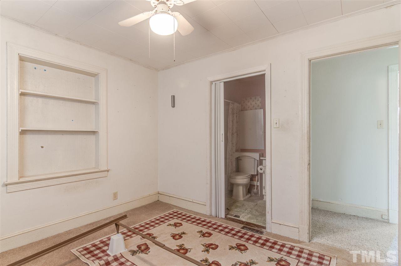 227 Georgetown Road Raleigh, NC 27608 - Photo 17 of 25