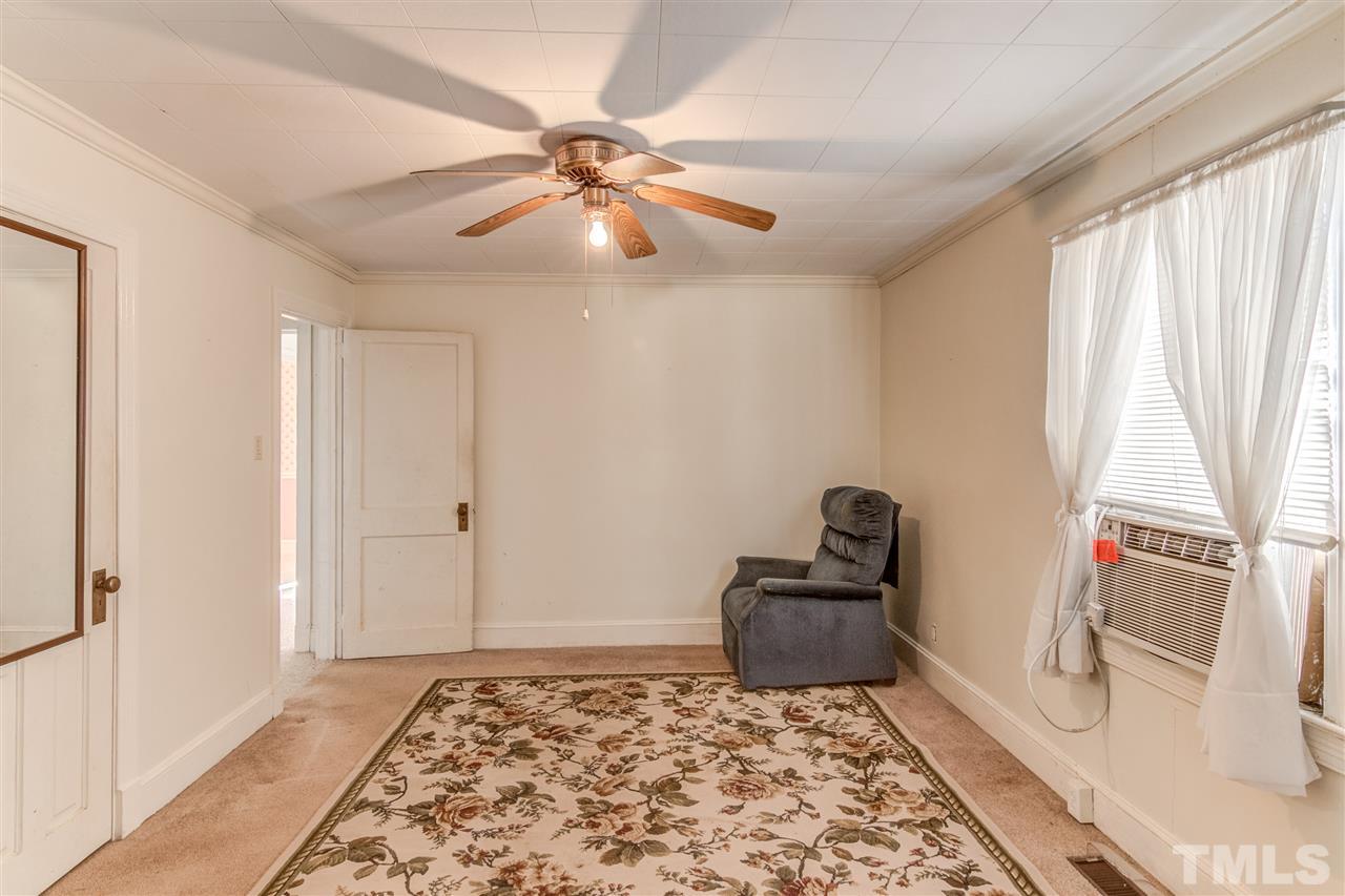 227 Georgetown Road Raleigh, NC 27608 - Photo 20 of 25