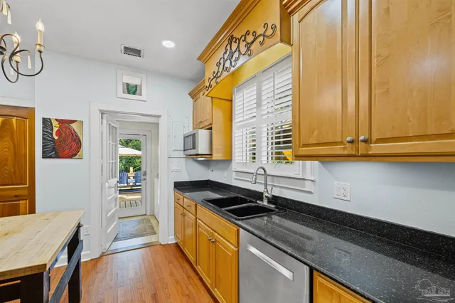 $570,000 | 600 West Moreno Street, Pensacola, FL 32501