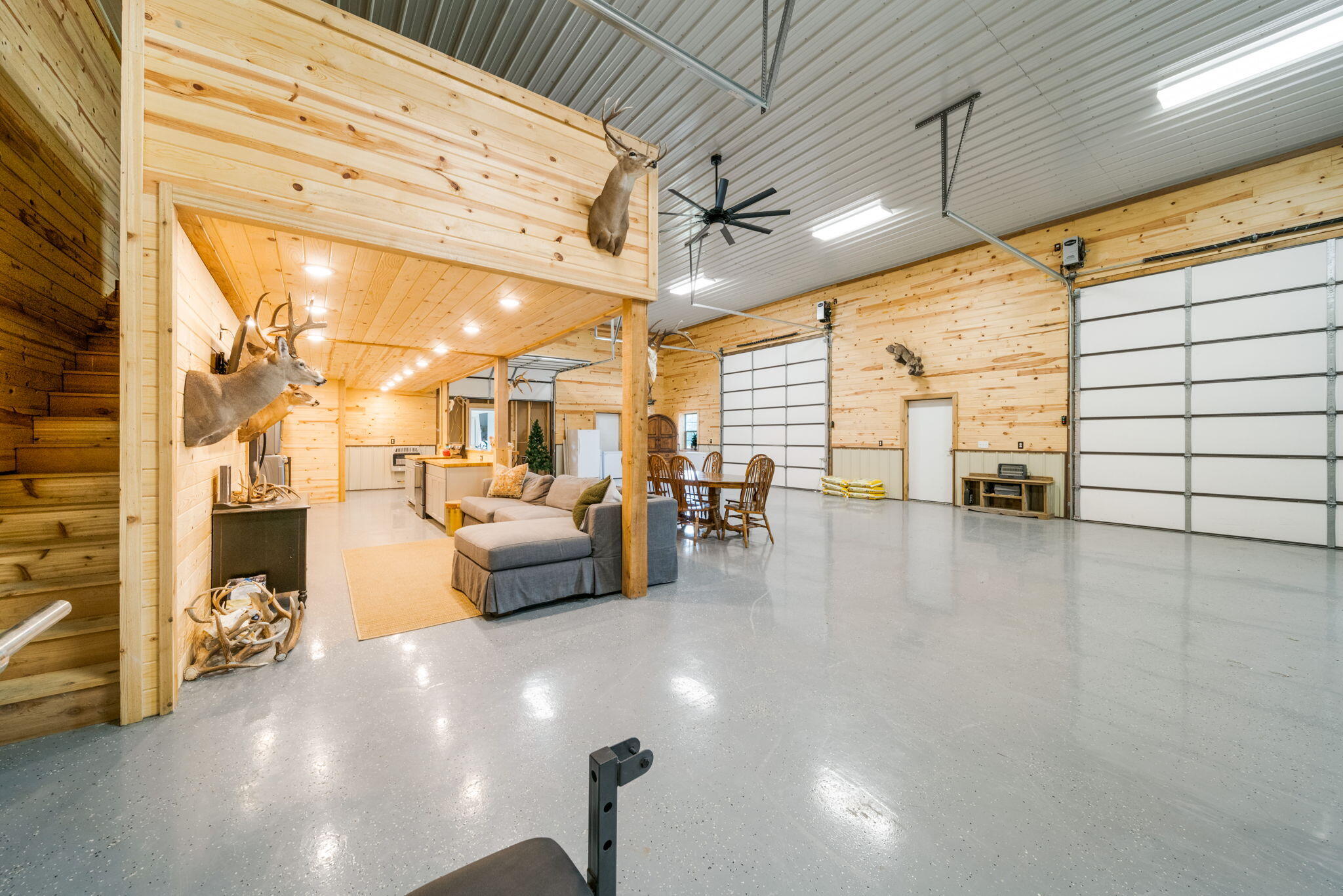 13737 East 380 Road Jay, OK 74346 - Photo 69 of 90 Shop inside