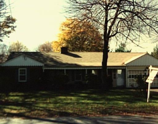 143 Chestnut Hill Road Trumbull, CT 06611 - Photo 1 of 1 Gallery Image 1