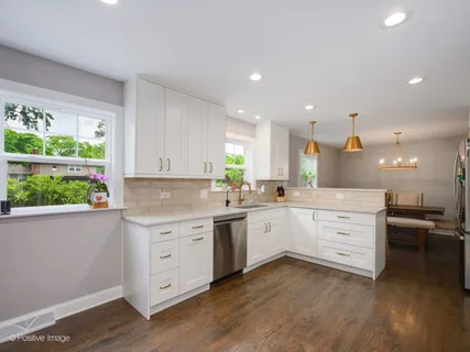 $839,900 | 529 Susan Lane, Deerfield, IL 60015