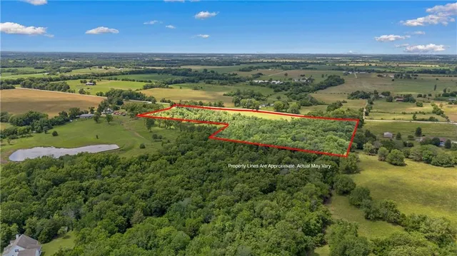 $195,000 | East State Rte B Route, Archie, MO 64725