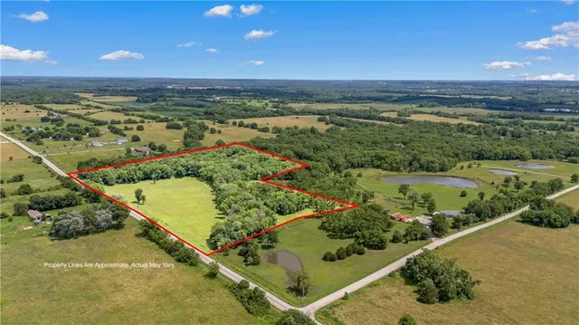 $195,000 | East State Rte B Route, Archie, MO 64725