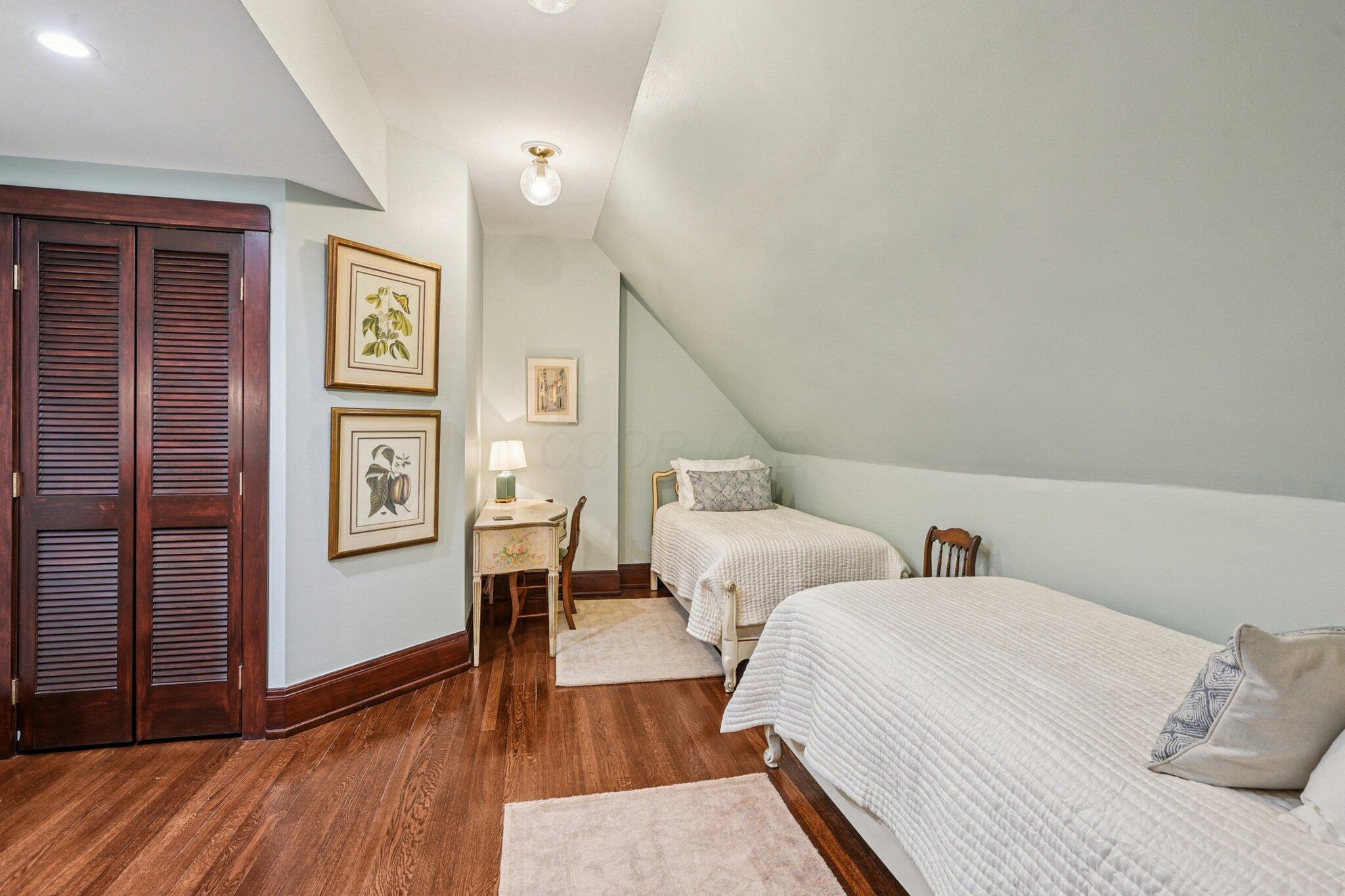 1427 Roxbury Road, Unit MANOR HOUSE NORTH Columbus, OH 43212 - Photo 80 of 131 87-web-or-mls-Roxbury Rd-S0901-087