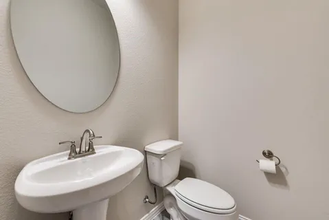 $450,000 | 125 Katalina Lane, Waxahachie, TX 75165