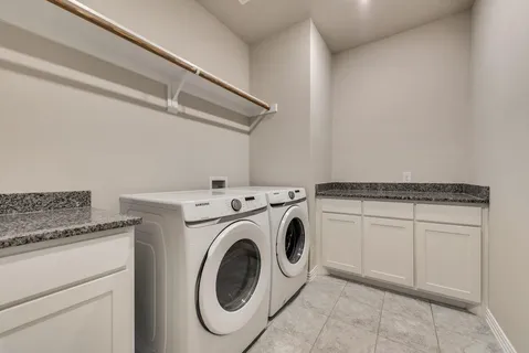 $450,000 | 125 Katalina Lane, Waxahachie, TX 75165