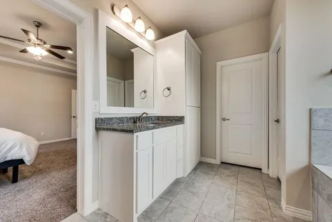 $450,000 | 125 Katalina Lane, Waxahachie, TX 75165