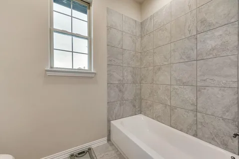 $450,000 | 125 Katalina Lane, Waxahachie, TX 75165