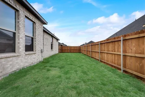 $450,000 | 125 Katalina Lane, Waxahachie, TX 75165