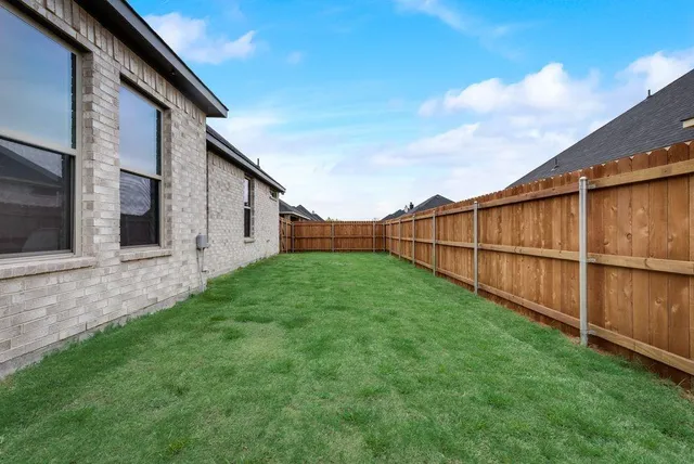 $465,000 | 125 Katalina Lane, Waxahachie, TX 75165