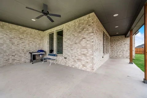 $450,000 | 125 Katalina Lane, Waxahachie, TX 75165