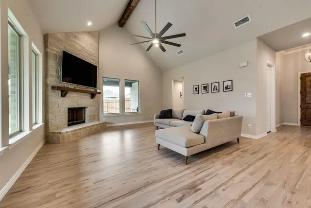 $465,000 | 125 Katalina Lane, Waxahachie, TX 75165