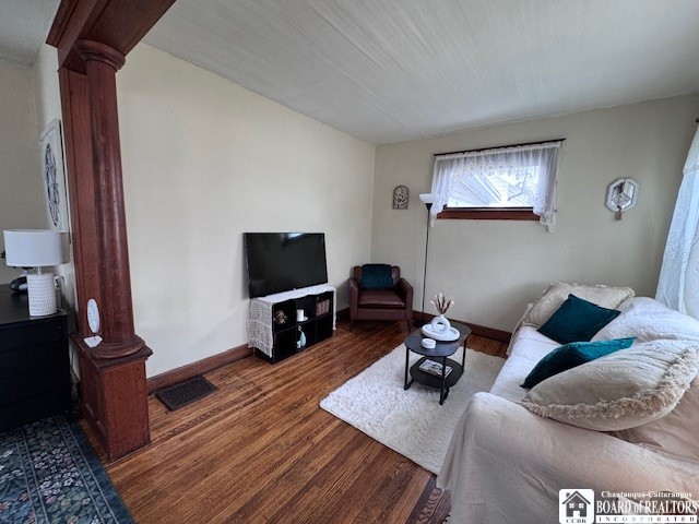 605 Swan Street Dunkirk, NY 14048 - Photo 15 of 40