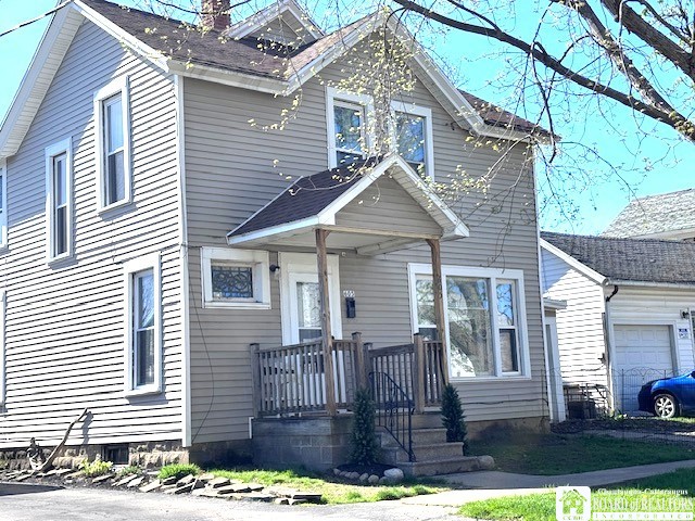 605 Swan Street Dunkirk, NY 14048 - Photo 3 of 40