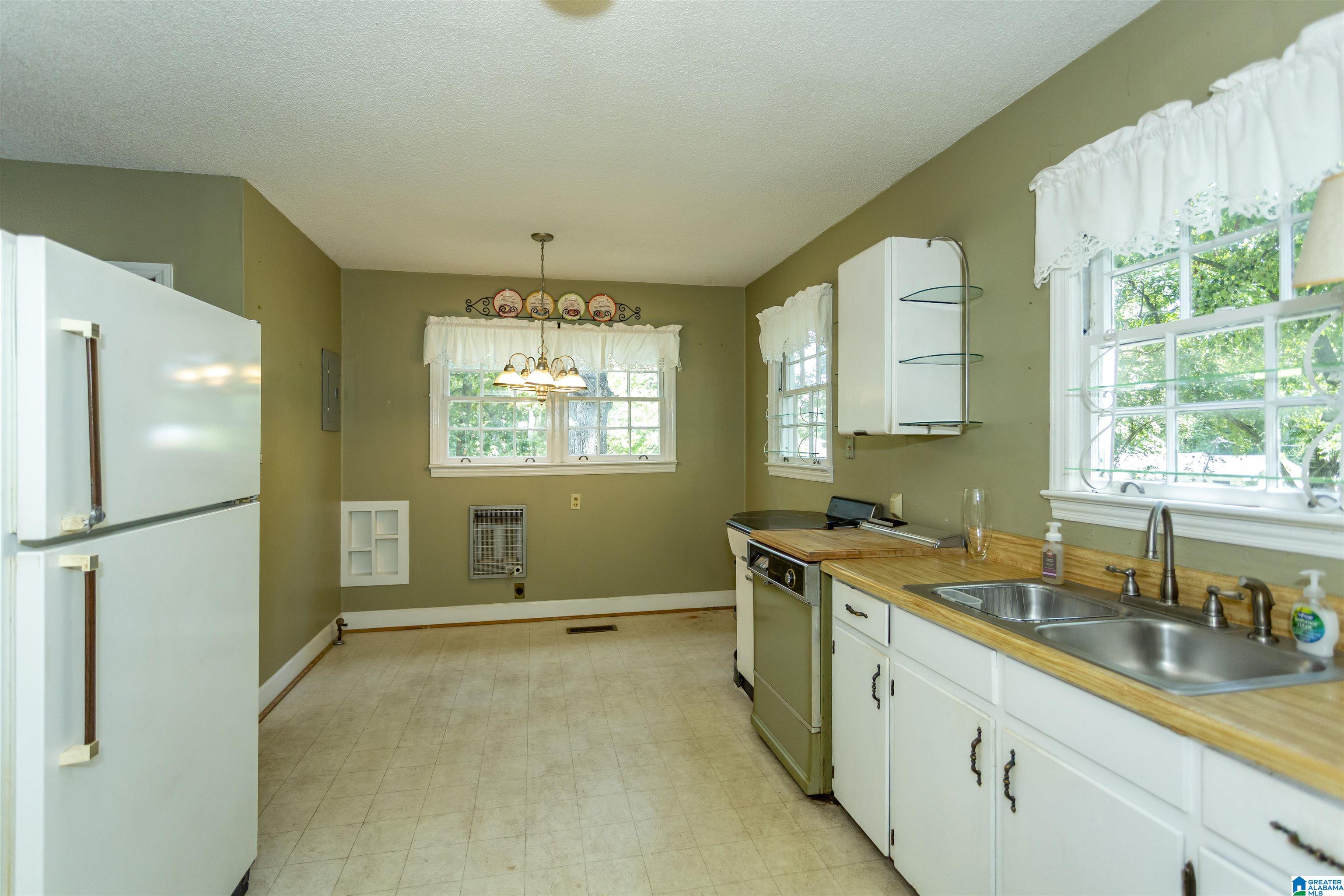 2028 High School Road Bessemer, AL 35023 - Photo 25 of 47