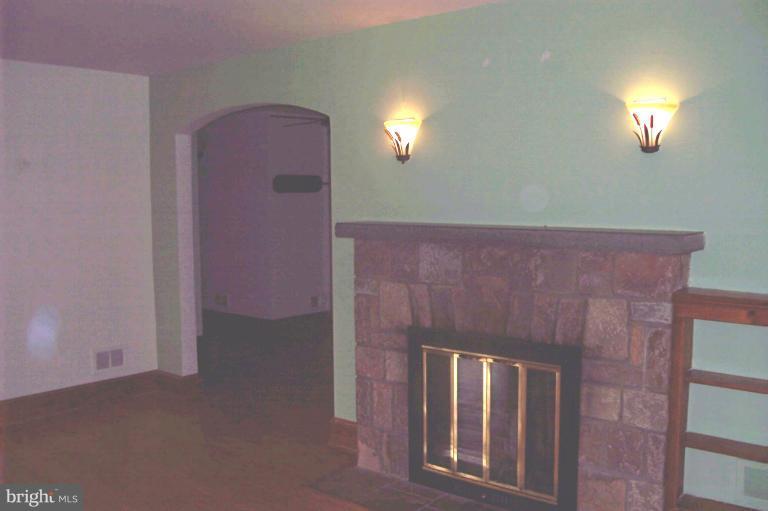 5120 Rixeyville Road Jeffersonton, VA 22724 - Photo 1 of 15 Living Room