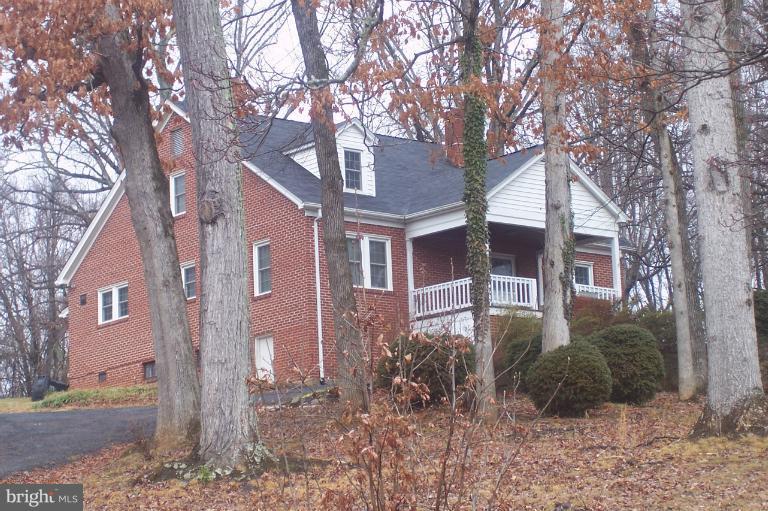 5120 Rixeyville Road Jeffersonton, VA 22724 - Photo 15 of 15 Exterior (Front)